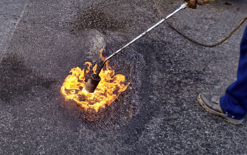 Lanteglos Highway flat roofing repairs